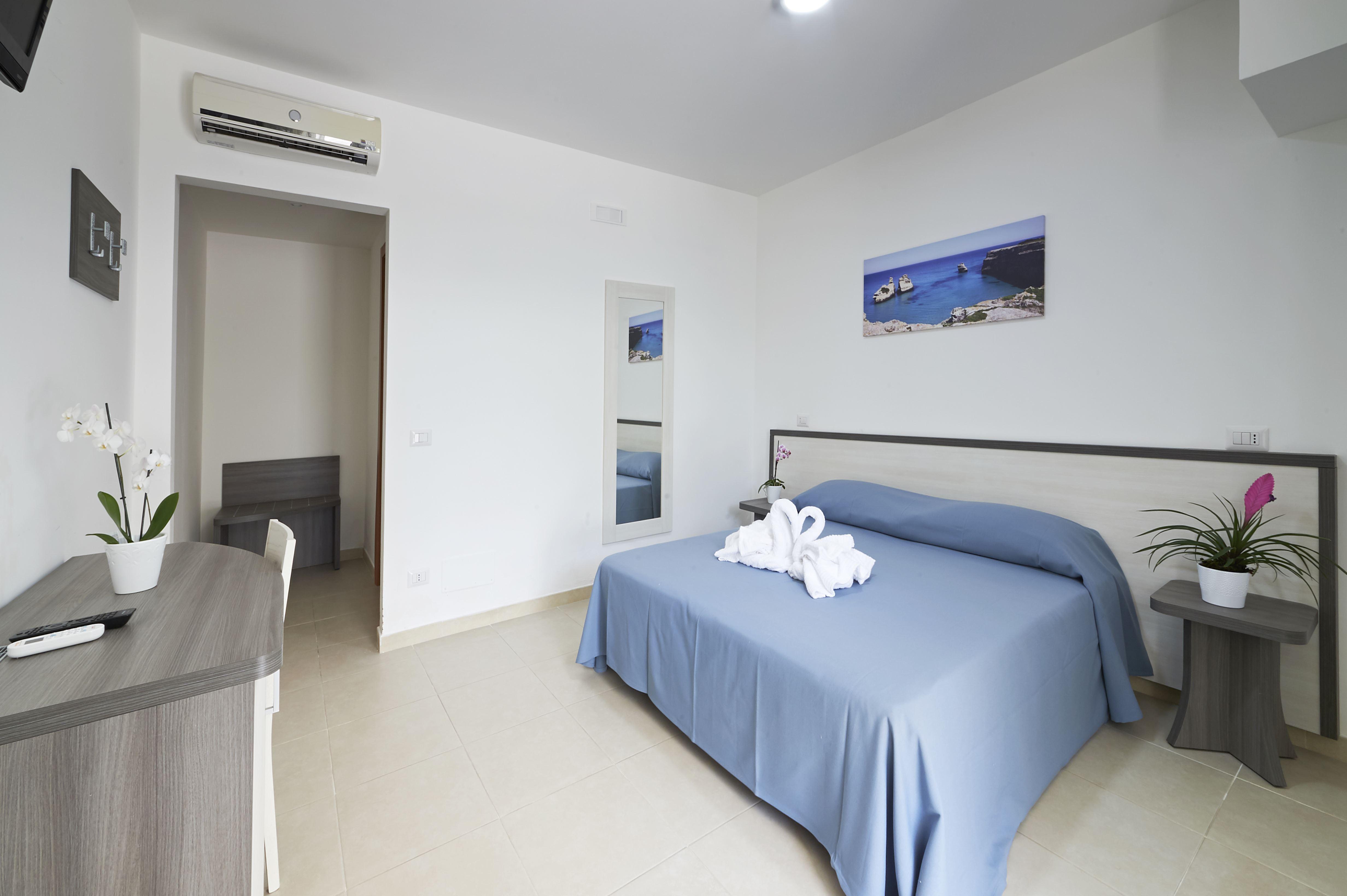 Alba Azzurra - Cdshotels Torre dell'Orso Exteriör bild