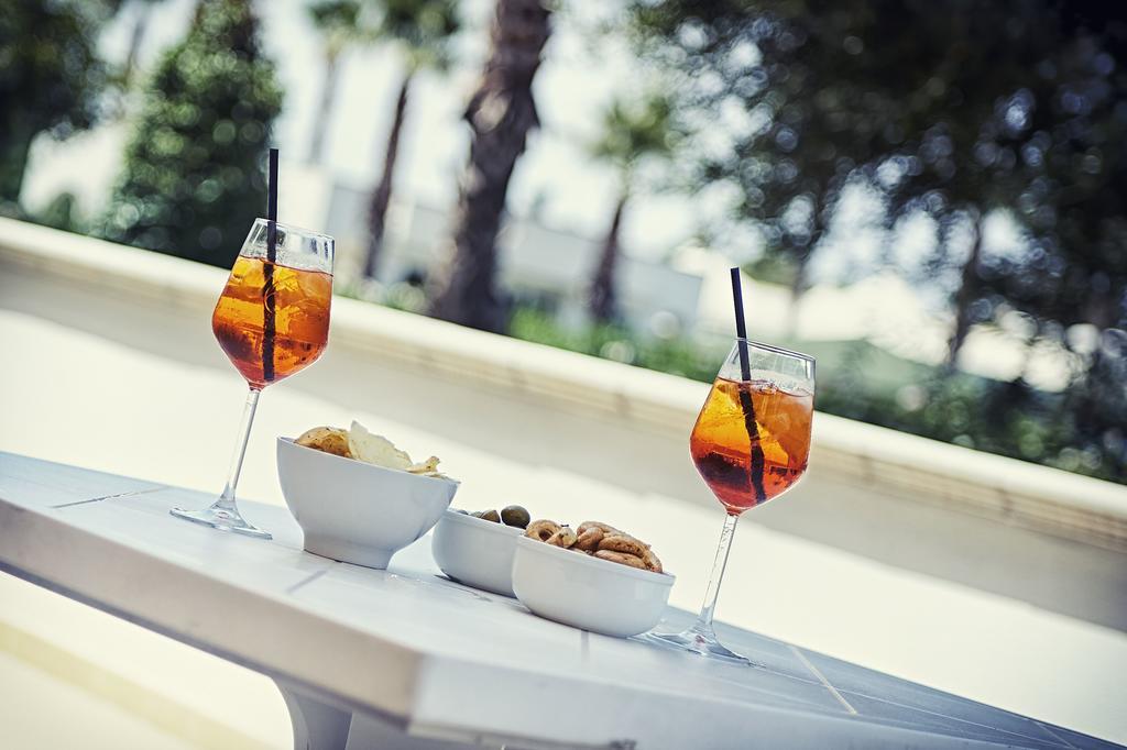 Alba Azzurra - Cdshotels Torre dell'Orso Exteriör bild