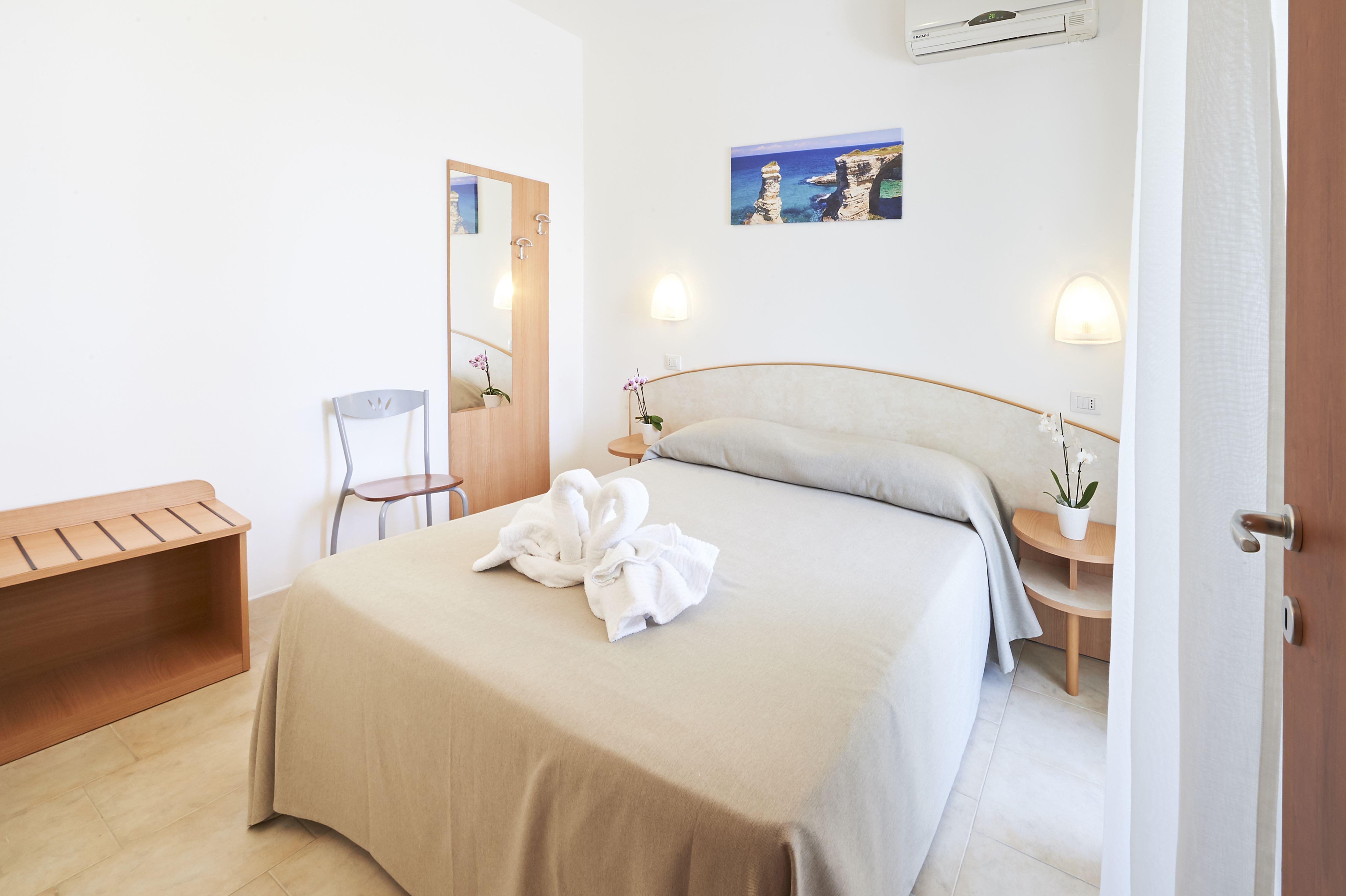 Alba Azzurra - Cdshotels Torre dell'Orso Exteriör bild